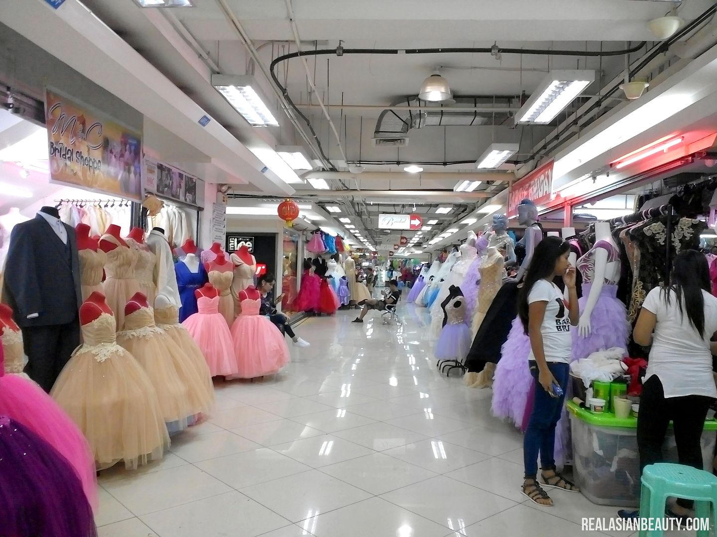 gown store in divisoria